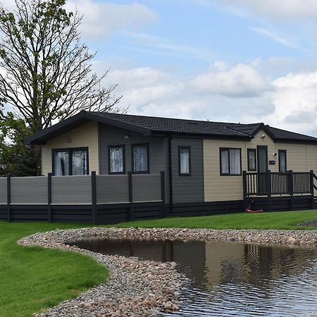Green Meadows Country Park Hotel Harker Luaran gambar