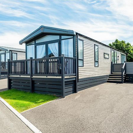 Green Meadows Country Park Hotel Harker Luaran gambar